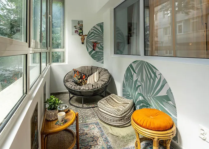 דירה Eclectic Romexpo 2br Near Metro בוקרשט