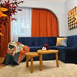 Eclectic Romexpo 2br Near Metro * Bukareszt