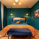 Eclectic Romexpo 2br Near Metro *