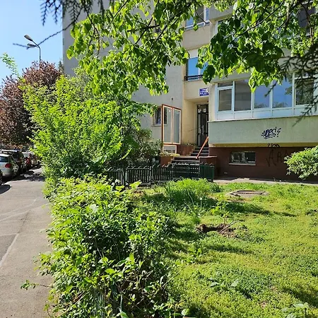 Eclectic Romexpo 2br Near Metro * Bükreş