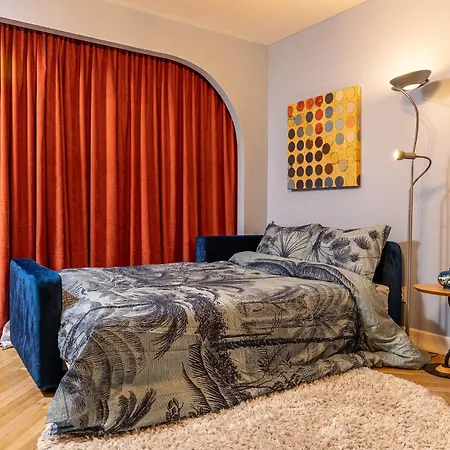 Eclectic Romexpo 2br Near Metro