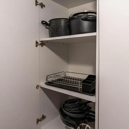Eclectic Romexpo 2br Near Metro * Boekarest