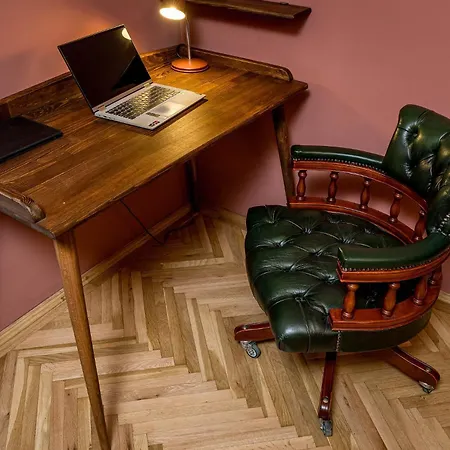 Eclectic Romexpo 2br Near Metro * Bükreş