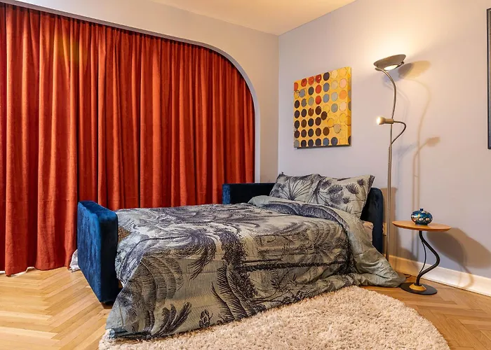 Eclectic Romexpo 2br Near Metro