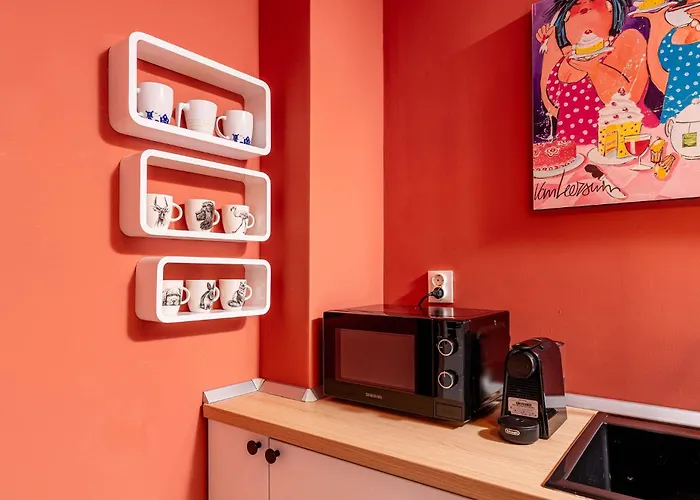 Eclectic Romexpo 2br Near Metro Bukarest
