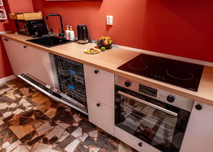 Eclectic Romexpo 2br Near Metro * 布加勒斯特