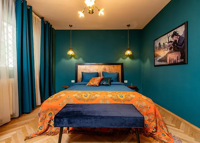 Eclectic Romexpo 2br Near Metro *